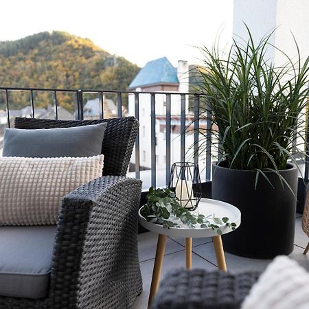 Neu Moselroyal Luxus 2-4 Pers Design Klima Apartment Трабен-Трарбах Екстериор снимка