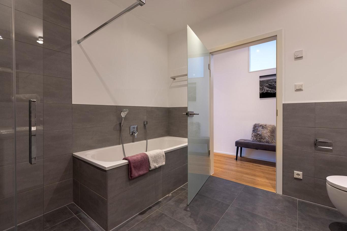 Neu Moselroyal Luxus 2-4 Pers Design Klima Apartment Трабен-Трарбах Екстериор снимка