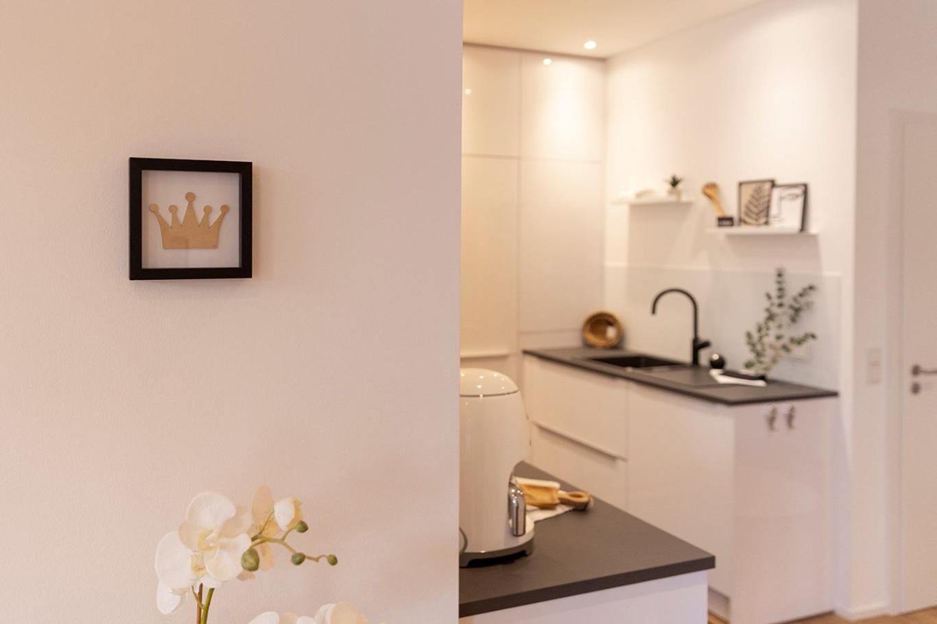 Neu Moselroyal Luxus 2-4 Pers Design Klima Apartment Трабен-Трарбах Екстериор снимка