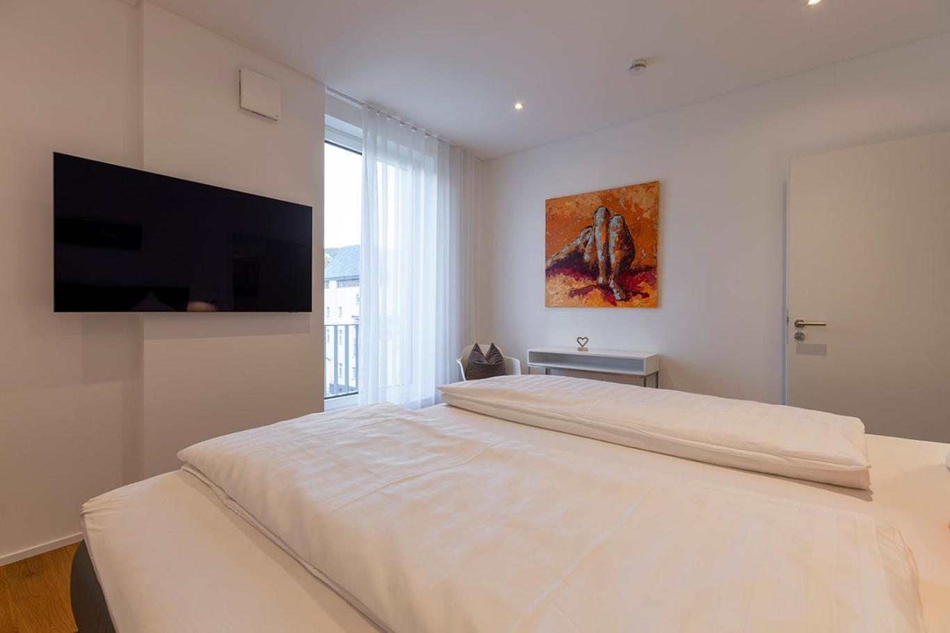 Neu Moselroyal Luxus 2-4 Pers Design Klima Apartment Трабен-Трарбах Екстериор снимка
